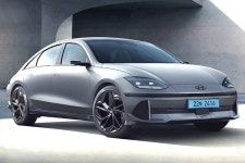 이정도 내리면 팔릴까요?…블랙 에디션 출시한 현대 아이오닉6, 결국 대규모 할인카드까지