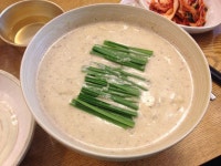 2014.8.27 점심. 들깨 칼국수