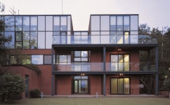 seongbukdong S house : project - 황준도시건축사사무소 S house | 건물, 마당, 서울