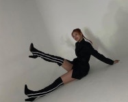 있지100(itzzy100) | ITZY [있지]에 있는 TWICEPINK님의 핀 - 2021