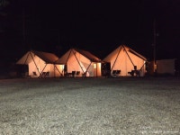 강원도 홍천 현대 글램핑 빌리지, 캠핑의 낭만과 편안함을 동시에... | Outdoor gear, Outdoor, Tent