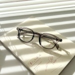 🐰 ARCH (GY) ♡₊˚ 🦢・₊✧ #헤이지오 #헤이지오안경 #그레이안경 #안경테 #뿔테 #스페이스그레이