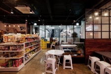 전북대 썸데이 편의점 포차 인테리어 - 디자인투플라이