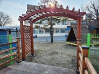 목재 장미아치 백원 초등학교 야외 정원 아치(+규격) https://m.... 정원아치 #야외정원아치 #장미아치규격 #백원초등학교