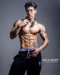 권근윤 by Lay | Muscular men, Shirtless, Guys
