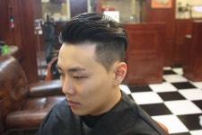 란조바버헤드.이솝tattoo-슬릭백 언더컷2:8 . . . . . #밤므 #홍대바버샵 #홍대 #합정 #상수 #이발소 #란조... 