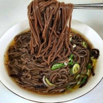 Instagram의 인생식탁님: “@meokgo_om 님 감사합니다^^ #협찬 #메밀냉소바 메밀냉소바 먹고옴 45년 전통 전주 메밀소바 전문점 메르밀... 