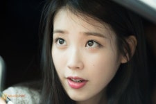 150609 아이유 퇴근길 by 미스터신iu | Iu hair, Celebrities, Korean celebrities