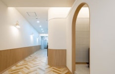 40평 미용실인테리어 공사현장 마감 - 사무실인테리어 디자인 공사 비용견적 플랫폼 | Home decor, Decor, Furniture