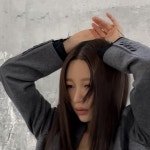 하니 혹은 안희연 on Instagram: 🫶🏻 더 사랑하고 더 믿고 싶어서 요즘 저는 거절을 연습하고 있습니다 - 2023 | 하니 하니 혹은... 