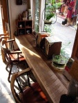 Pin by 수인 정 on 카페내부 | Cafe design, Cafe interior, Cozy coffee shop