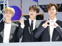 Pin oleh Septyzaa di NCT (엔씨티) | Berlayar