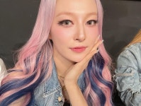 Pin page Ghim của Jay trên 내 여자칭구 trong 2024