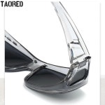 Fashionable Driving Glasses에 있는 핀