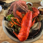 Pin page 먹리니٩( ᐛ )و on Instagram: “랍스타피문어조개찜+칼국수🦪  인천 황신혜 조개구이🏃🏻‍♀️  - 갑자기 조개가 끌리네요..!... 