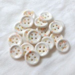 안 예쁠 수 없는 조합 😲 테두리 버전으로도 정말 귀엽네요~~ 요 칭구도 다음주 업데이트 예정입니다! 아직 소개드릴 신상 디자인이... 