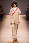 Collection: See the complete Salvatore Ferragamo Spring 2019 Ready-to-Wear coll… | 패션 스타일, 레디 투 웨어, 겨울 패션
