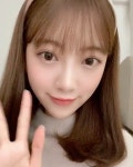 Instagram의 乃木坂46 堀未央奈님: “👱🏻♀️ 髪色に合わせて スモーキーオレンジメイクをしてみました... 
