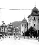 일제시대 좌 경성우편국 ,우 한국은행