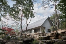 양평의 자연이 쏟아지는 집, [MAISON 390] 양평의 자연이 쏟아지는 집, [MAISON 390] : 네이버 포스트 | Gable house, Gable roof... 