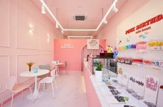 핑크색 컬러 포인트 12평 케이크샵 인테리어 핑크색 컬러 포인트 12평 케이크샵 인테리어 | Birthday, Cake, Pink