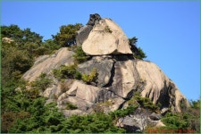 인왕산 - Google 검색