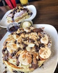 Pin by 민 이 on yum | Food platters, Food, Crepes and waffles