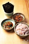 밥만 해서 콩나물 꼬막비빔밥 먹기~ : 봄날달콤작업실 꼬막무침 & 달래양념장 : 네이버 블로그 - 2020 | 식품 아이디어, 요리, 밥