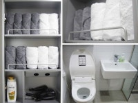 프리미엄 타올 - Towels | Towel rack, Home, Airbnb