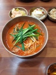 명품 육계장 ￦9,000 - 2022