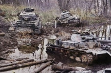 Panzer 2, panzer 3 and a Czech 38(t), probably in the Soviet union  during operation Barbarossa 1941. | 탱크, 제2차 세계대전... 