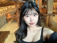 소영はInstagramを利用しています:「다들 뭐해?🤨」【2021】