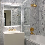 남산현대빌라, mobcreative | 호미파이 & homify 남산현대빌라, mobcreative | 호미파이 & homify | Bathroom, Room inspo, Alcove... 