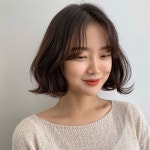 현헤어비비디부 | 현 예 림 on Instagram: “지영스앵님에게 정착하기로 해씀니다..... 염색하러 가께여!🤩 . @lezzz… - 2020 | 머리, 예쁜 머리, 헤어 제품