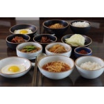 #먹스타그램 #맛스타그램 #밥스타그램 #점심 #점심메뉴 #콩나물국 #집밥 #홈쿡 #온더테이블 #온마이테이블 #주말식사 #둘밥 #야채반찬... 