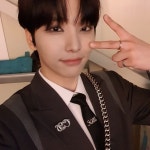 석호필 세계로여행(SEOK HO FEEL TRAVEL TO WORLD) | Pin page 서호 [ SEOHO ] | Fans cafe, Solo pics, I know you know