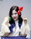 Pin by ♡ILOVEHEEJIN♡ on 이달의 소녀 (LOONA) | Olivia hye, Olivia, Kpop girls