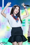160930 Solar @ Music Bank © 윤재 | Korean girl fashion, Kpop girls, Mamamoo