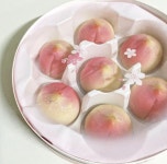 Pin page no2food on Instagram: 2022.06.25 선물받은 원주 복숭아빵... 원주기념품 #원주선물 #복숭아 #빵 #이름은 #빵인데 #빵이아니라 #만주... 