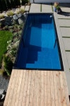 Shipping container pool can be installed in minutes | 수영장