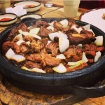 on Instagram: “석갈비와 막국수로 유명한 천안의 맛집 봉평장터.... 게다가 봉평장터는 가득한 밑반찬, 맛있는 김치, 푸짐한 양으로... 