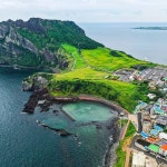 성산일출봉 드론 뷰를 담기위해 바로 옆 #해뜨는성 펜션을 예약하고 도착과 동시에 올려봤는데 법 테두리 안에선 원하는 풍경을 담을 수 없다는... 