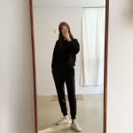 잠은안오고 출출하니 유부초밥을 만들어먹을까 라면을먹을까 아주 신중한 고민중😜 #이시간은야식타임 #뭘먹지” ในปี 2020