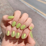 8 条评论 - 덕소네일 ᴺᴬᴵᴸ ᴰᴰᴼᵂᴬ◡̈ (@ddowa_nail)... 여름네일 #풀컬러네일 #연두네일 #파우더네일 #반... 