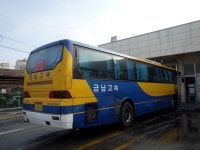 버스에 있는 무진 정님의 핀 | 버스