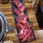 Instagram의 맛집킬러 혜띠🔪님: “소 고기고기 버억🥩 무한리필인데... 첫판먹고 5번 더리필... #청담 #소도둑 #청담소도둑 #소고기 #고... 