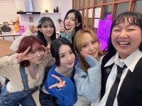 studio_horakhorak Instagram Update With YooYeon 01.22.24 - 2024 | 수지