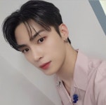 Hangyeom 한겸 en 2023 | Instagram