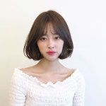 한가득과 엣지있는 c컬이 만나 러블리하고 소프트한 무드를 표현해요 …(이미지 포함) | 헤어스타일, 단발머리 헤어스타일, 짧은 머리 스타일