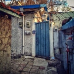 sarafa / #20140108 #iphone5s #seoul #haebangchon #alley #서울 #해방촌 #주택가 #골목 #대문 #신흥로 #snapseed / 서울 용산... 